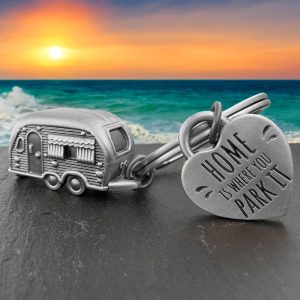 LANOLU keychain caravan gift, motorhome gift for camping and for campers, 3D trailer caravan accessories metal