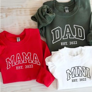 Mom And Dad Mini Sweatshirt | Matching Dad and Baby Sweatshirt | Matching Family Christmas Pajama Shirt | Christmas Gift For Family