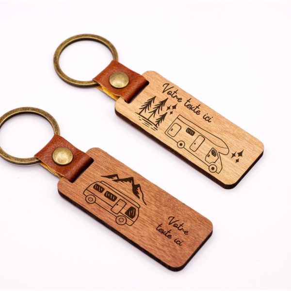 Special wooden keyring for Campervans and Caravans: the essential accessory for road lovers