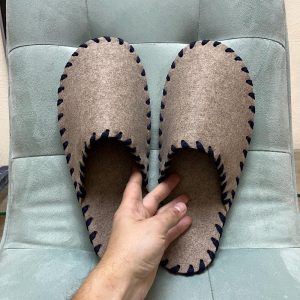 Eco-Friendly Felt House Slippers Gift / Unisex Colorful Custom Slippers / Great Warm Gift for any Occasion / Custom Design is possible